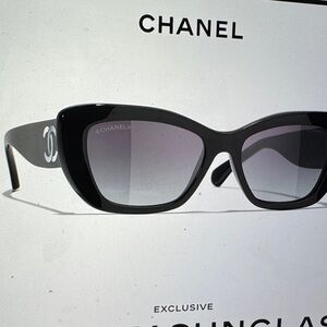 CHANEL Butterfly Sunglasses